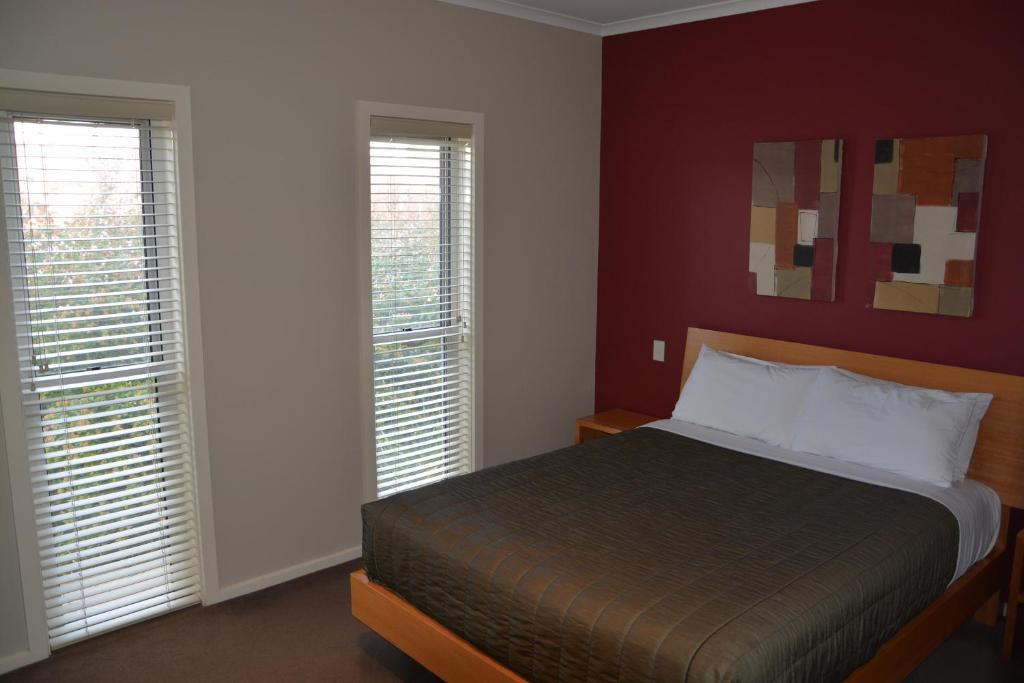 อะ มัสต์ แอต คูนาวาร์รา อพาร์ตเมนต์ Aparthotel เพโนลา ภายนอก รูปภาพ