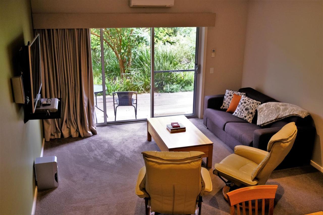 อะ มัสต์ แอต คูนาวาร์รา อพาร์ตเมนต์ Aparthotel เพโนลา ภายนอก รูปภาพ