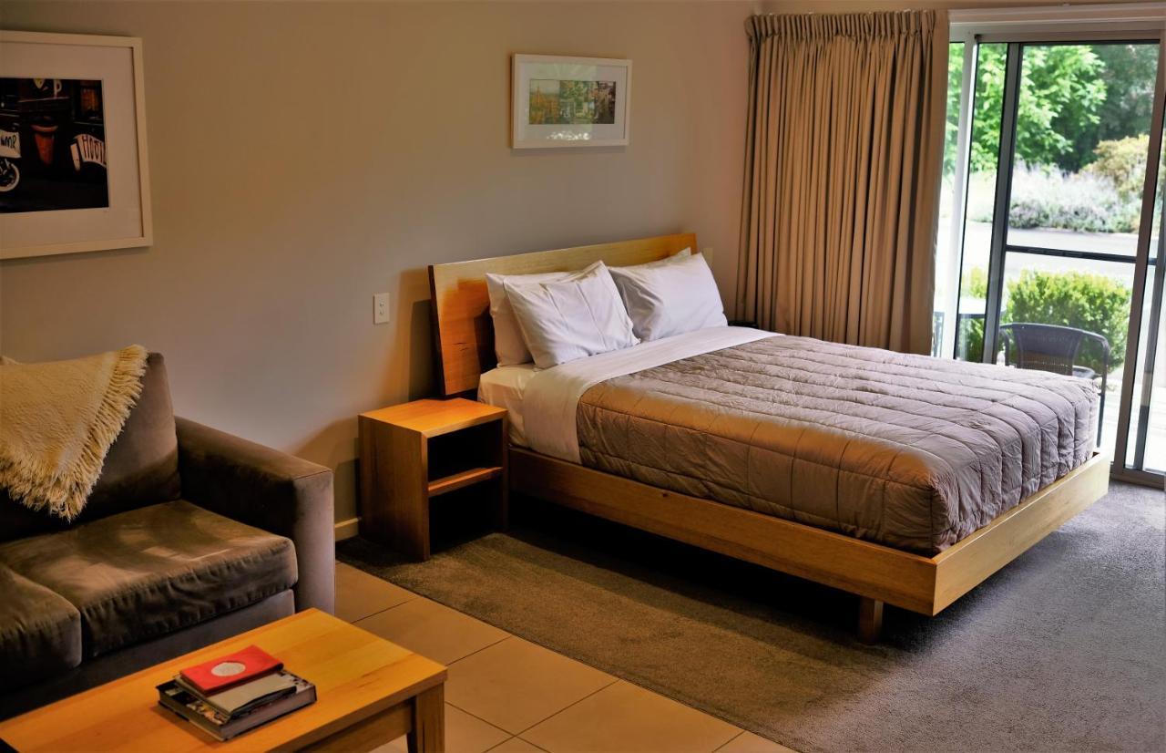 อะ มัสต์ แอต คูนาวาร์รา อพาร์ตเมนต์ Aparthotel เพโนลา ภายนอก รูปภาพ